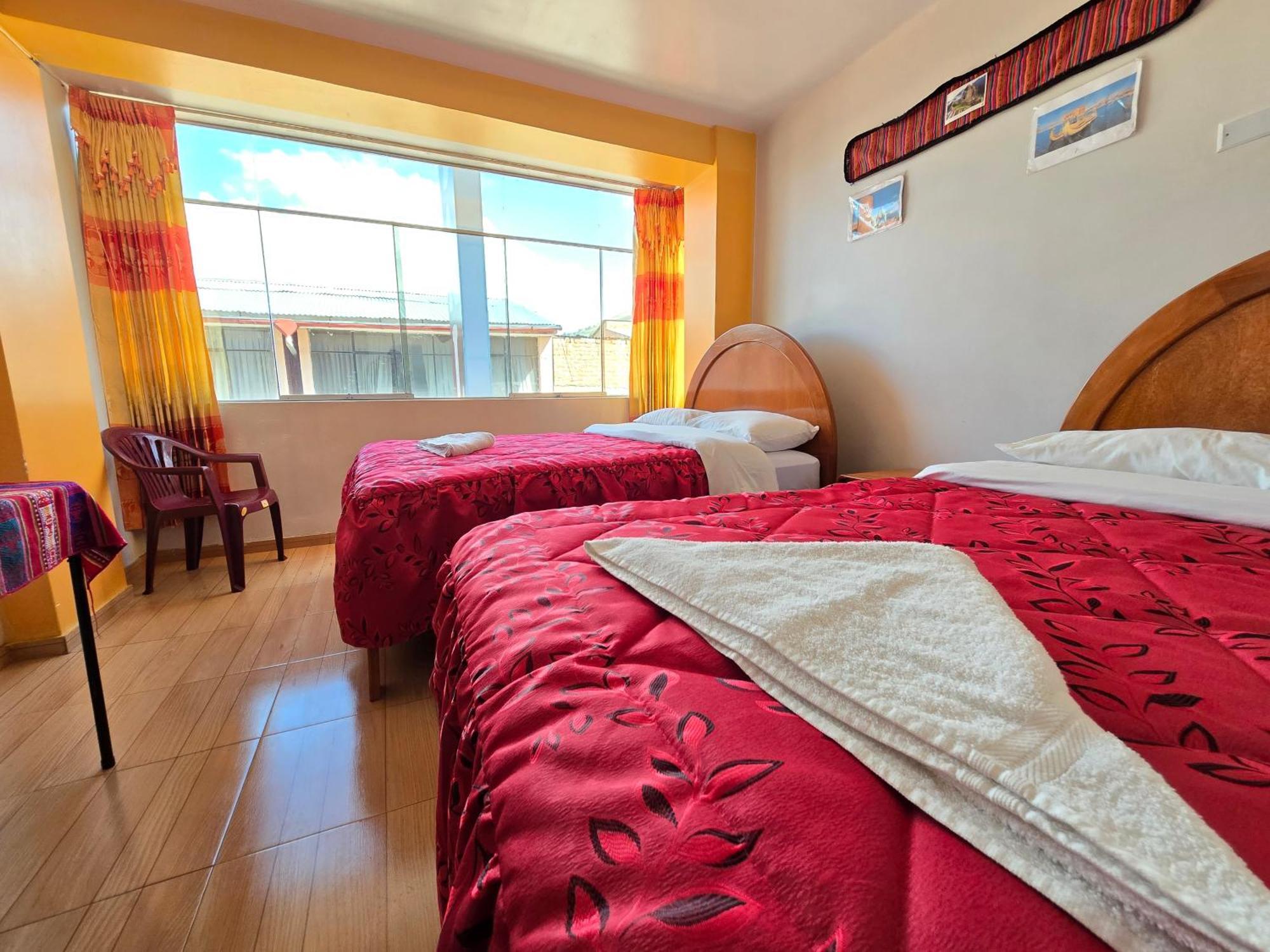 Hostal Acuarius Пуно Екстер'єр фото