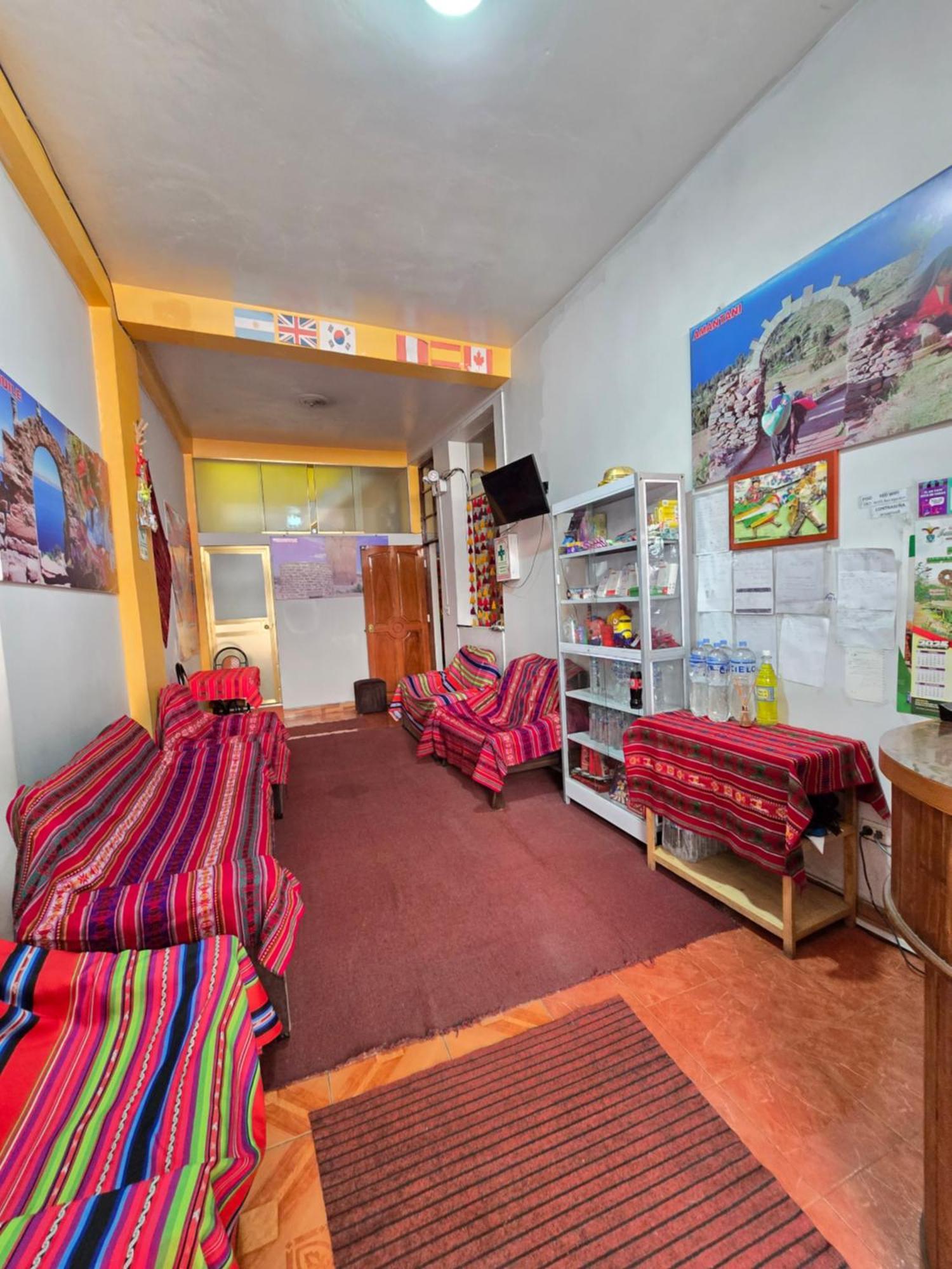 Hostal Acuarius Пуно Екстер'єр фото