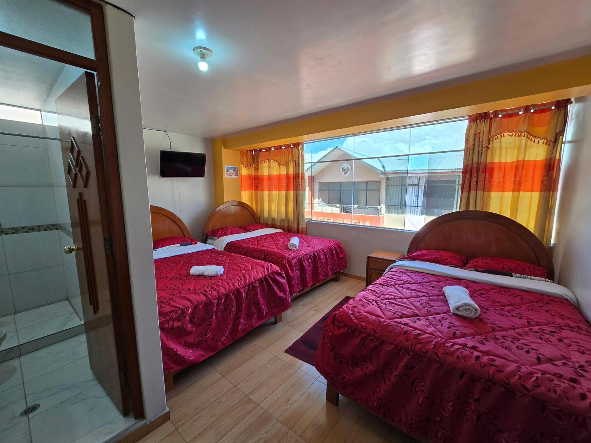 Hostal Acuarius Пуно Екстер'єр фото